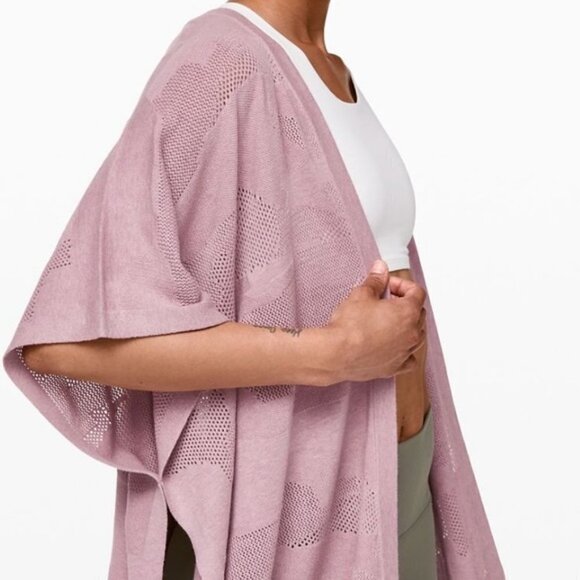 Lululemon Find Your Light Wrap Heathered Vintage Mauve I One Size - Picture 3 of 10